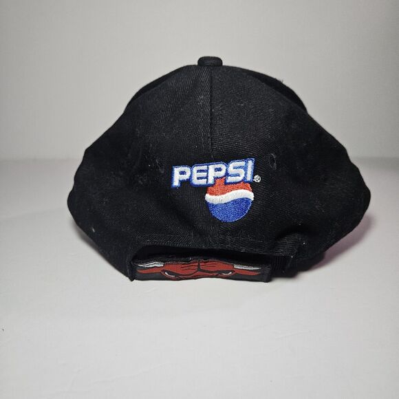 Chicago Bulls Strapback Baseball Hat Pepsi SGA Promo Kick 10 Pro Gear - Picture 3 of 8